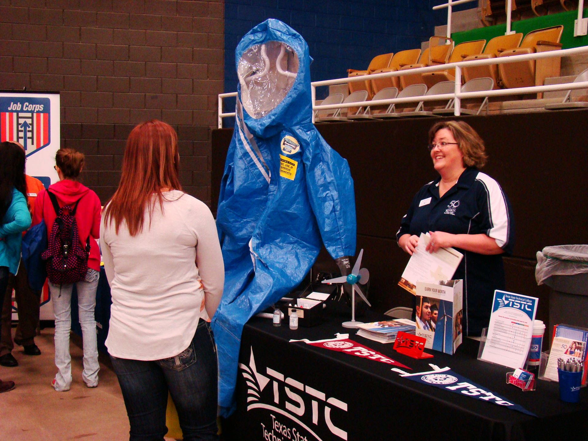 Student talks with TSTC representative.